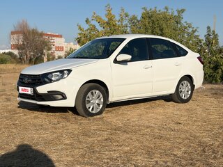 2020 Lada (ВАЗ) Granta I Рестайлинг, белый, 600000 рублей, вид 1