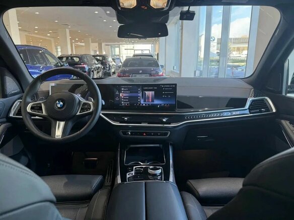 2025 BMW X5 40i IV (G05/G18) Рестайлинг, белый, 15500000 рублей - вид 10