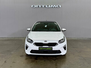 2018 Kia Ceed III, белый, 1547000 рублей, вид 2