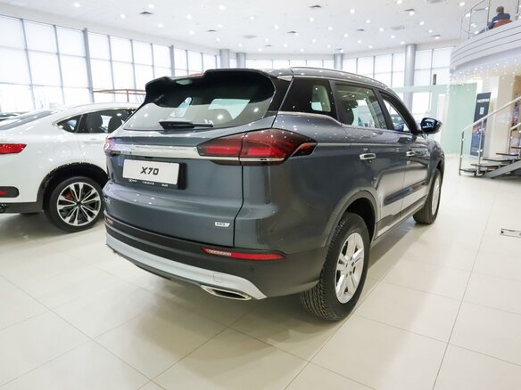 2026 Belgee X70 I Рестайлинг, серый, 2840000 рублей - вид 3