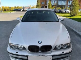 2000 BMW 5 серии 520i IV (E39) Рестайлинг, серебристый, 600000 рублей, вид 1