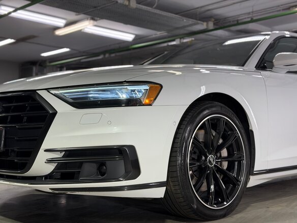 2019 Audi A8 Long 55 TFSI IV (D5), белый, 4790000 рублей - вид 9
