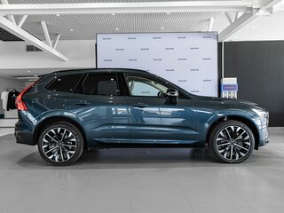 2026 Volvo XC60 II Рестайлинг 2, синий, 11400000 рублей, вид 4