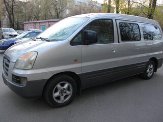 2006 Hyundai Starex I Рестайлинг 2, серебристый, 550000 рублей, вид 2