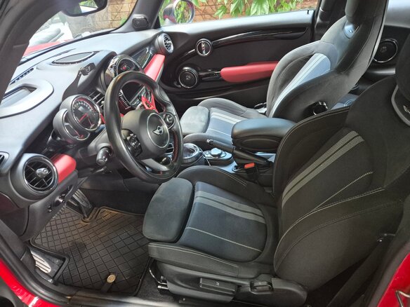 2015 Mini Hatch JCW III (F55/F56), красный, 1990000 рублей - вид 5