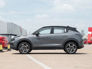 2026 Lynk & Co 06 I Рестайлинг, чёрный, 2560200 рублей, вид 4