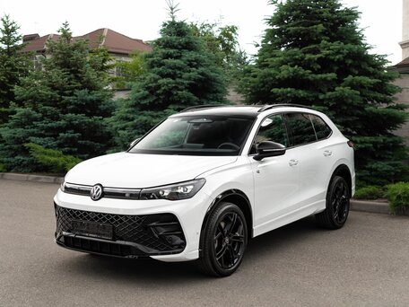 2026 Volkswagen Tiguan III, белый, 4604000 рублей, вид 1