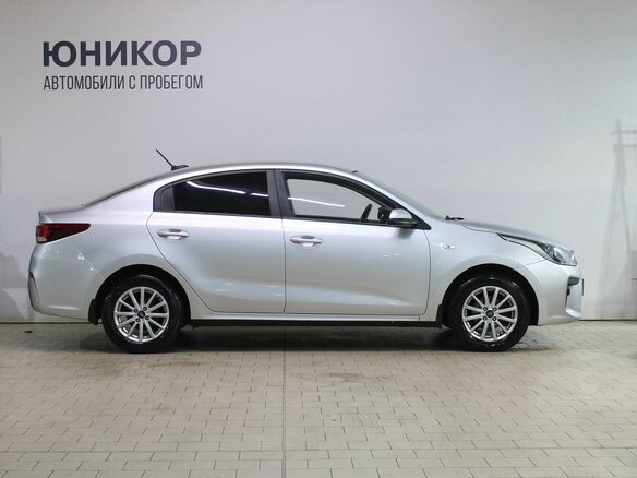 2018 Kia Rio IV, серебристый, 1259000 рублей - вид 7