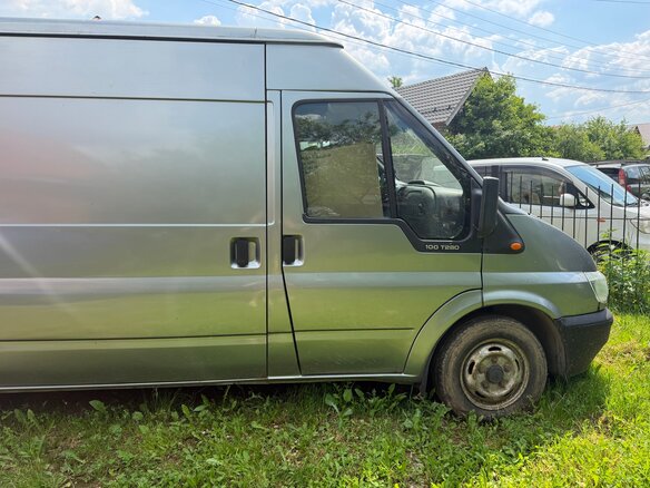 2005 Ford Transit, серый, 350000 рублей - вид 2