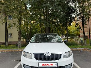 2015 Skoda Octavia III (A7), белый, 850000 рублей, вид 2