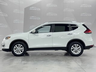 2017 Nissan Rogue II Рестайлинг, белый, 1870000 рублей, вид 2