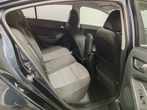2017 Kia Cerato III Рестайлинг (Classic), синий, 1295000 рублей - вид 14