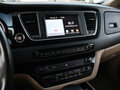 2017 Kia Carnival III, чёрный, 2585000 рублей - вид 10