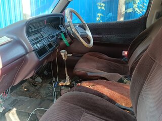 1992 Toyota HiAce H100, пурпурный, 300000 рублей, вид 4