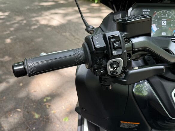 2023 Yamaha TMAX, зелёный, 1545000 рублей - вид 15