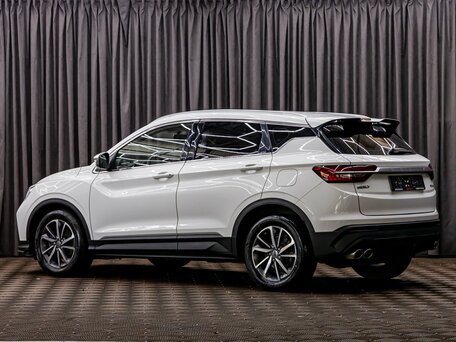 2021 Geely Coolray I, белый, 1655000 рублей, вид 4