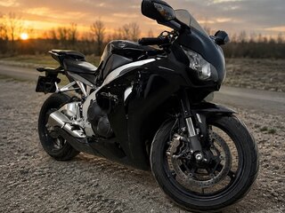 2010 Honda CBR 1000 RR/RA Fireblade, чёрный, 800000 рублей, вид 1