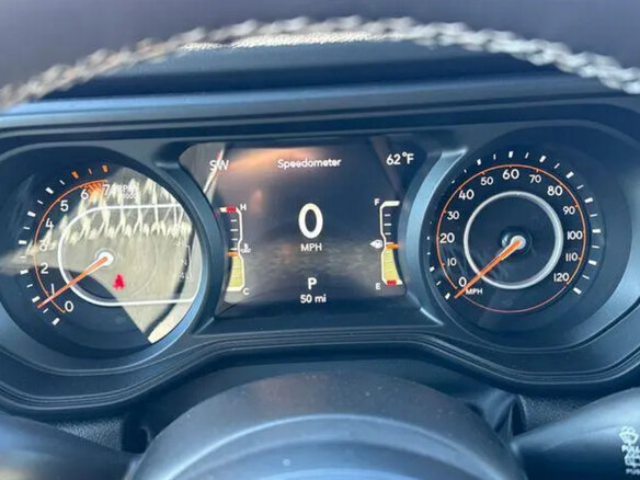 2025 Jeep Wrangler IV (JL) Рестайлинг, зелёный, 8561021 рублей - вид 12