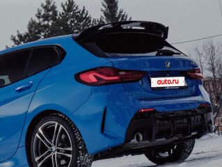 2021 BMW 1 серии 118d III (F40), синий, 3200000 рублей, вид 1