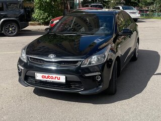 2019 Kia Rio IV, чёрный, 965000 рублей, вид 2