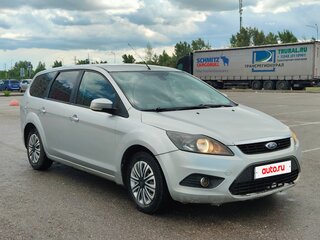 2009 Ford Focus II Рестайлинг, серебристый, 330000 рублей, вид 1