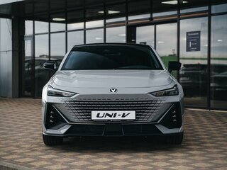 2024 Changan UNI-V I, серый, 3329900 рублей, вид 2