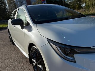 2020 Toyota Corolla XII (E210), белый, 2250000 рублей, вид 3