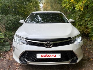 2017 Toyota Camry VII (XV50) Рестайлинг 2, белый, 1730000 рублей, вид 1