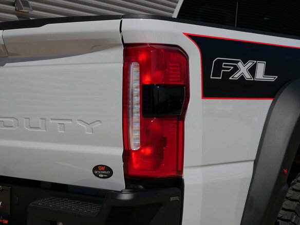 2025 Ford F-250, серебристый, 15980000 рублей - вид 13