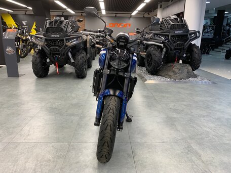 2025 Triumph Trident 660, чёрный, 1140000 рублей, вид 4