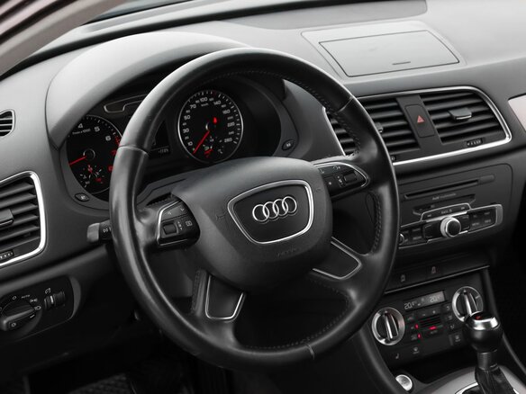 2012 Audi Q3 I (8U), коричневый, 1509000 рублей - вид 9