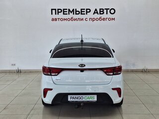 2019 Kia Rio IV, белый, 1370000 рублей, вид 5