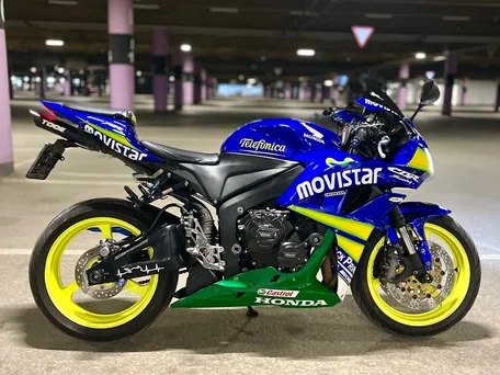 2008 Honda CBR 600RR, синий, 690000 рублей, вид 1