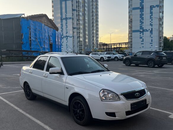 2017 Lada (ВАЗ) Priora I Рестайлинг, белый, 680000 рублей - вид 15