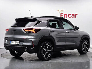 2023 Chevrolet TrailBlazer III, серый, 1490000 рублей, вид 2