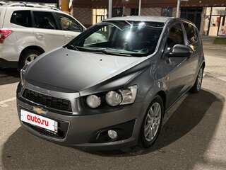 2014 Chevrolet Aveo II, серый, 850000 рублей, вид 1