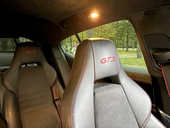 2015 Porsche Panamera GTS I Рестайлинг, чёрный - вид 36