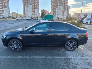 2013 Skoda Octavia III (A7), чёрный, 740000 рублей, вид 3