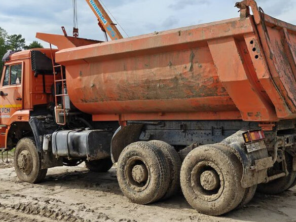 2012 КамАЗ 65222, оранжевый, 1300000 рублей - вид 2