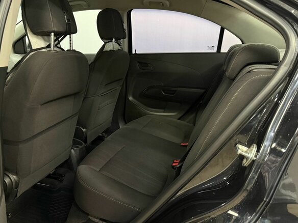 2012 Chevrolet Aveo II, чёрный, 470000 рублей - вид 11