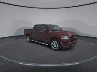 2023 Ram 1500 Crew Cab eTorque V, красный, 5608906 рублей, вид 1