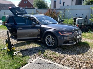 2014 Audi A6 allroad III (C7) Рестайлинг, чёрный, 2600000 рублей, вид 1