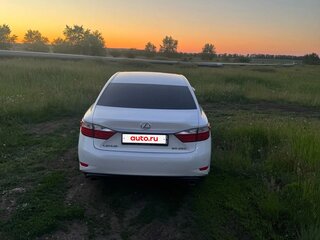 2014 Lexus ES 250 VI, белый, 2600000 рублей, вид 1