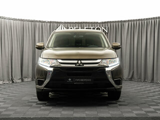 2017 Mitsubishi Outlander III Рестайлинг 2, коричневый, 1890000 рублей, вид 3
