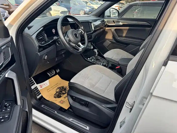 2023 Volkswagen Tayron I Рестайлинг, белый, 2457000 рублей - вид 3