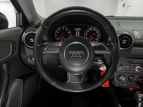 2012 Audi A1 I (8X), коричневый, 990000 рублей - вид 8