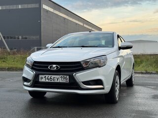 2021 Lada (ВАЗ) Vesta I, белый, 929000 рублей, вид 2