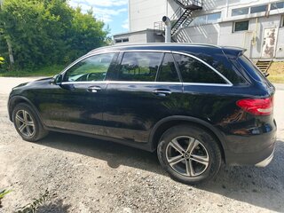 2017 Mercedes-Benz GLC 300 I (X253), чёрный, 3140000 рублей, вид 4