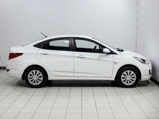 2012 Hyundai Solaris I, белый, 749000 рублей, вид 5