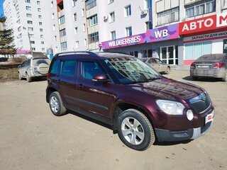 2011 Skoda Yeti I, пурпурный, 650000 рублей, вид 4